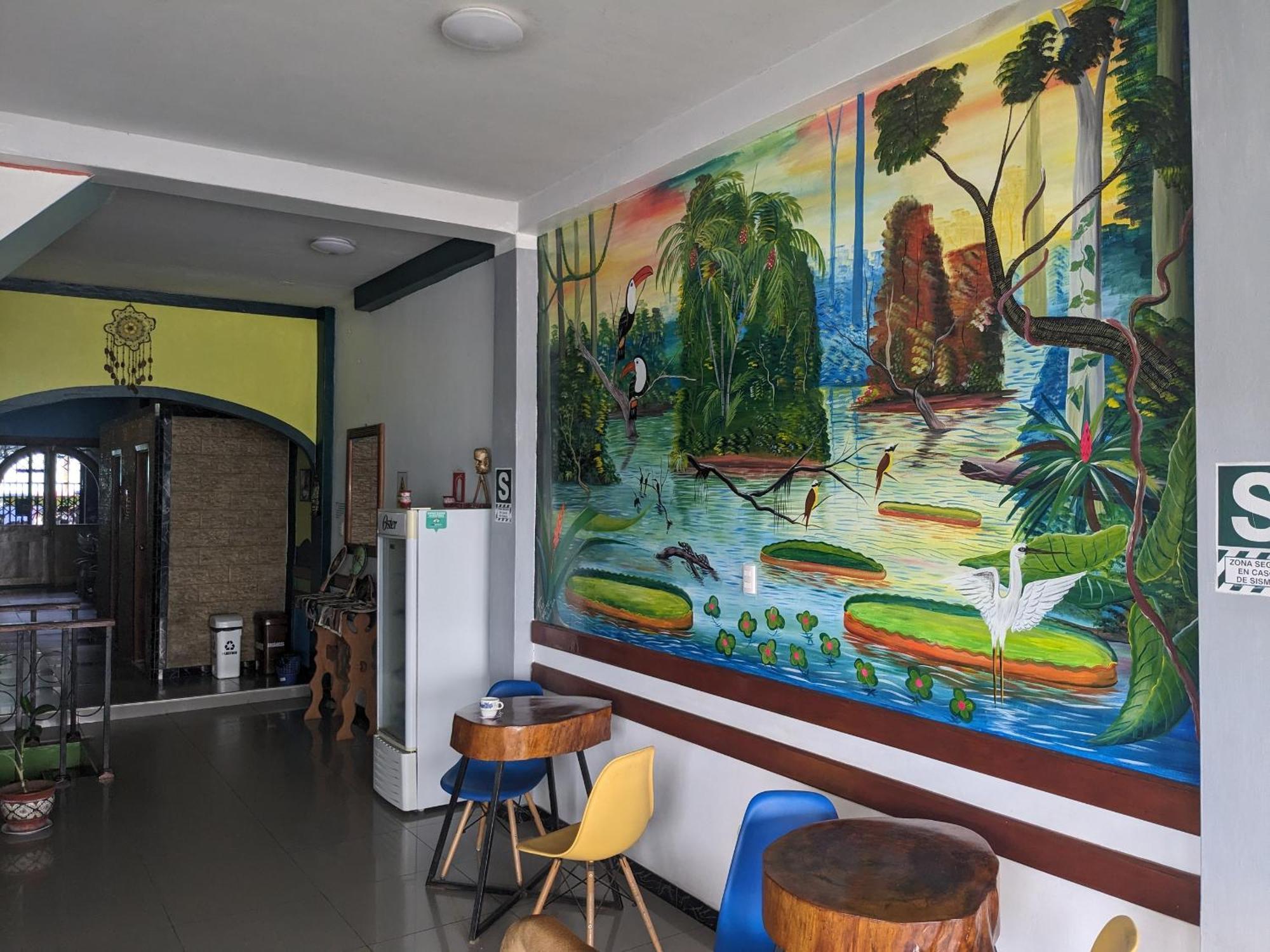 Amazon Dream Hostel With Ac And Starlink Iquitos Eksteriør bilde